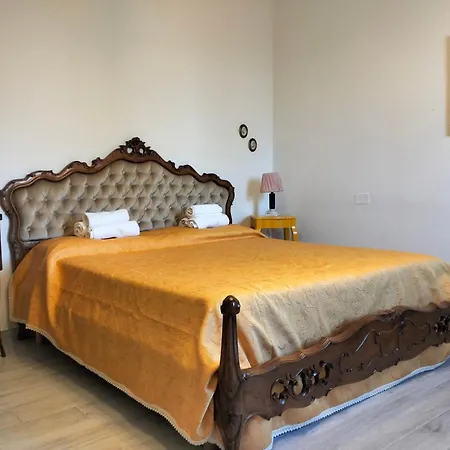 Iolanda Apartment *